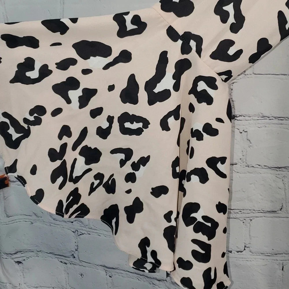 Buddy Love Cheetah Long Sleeve Mini Dress Size M NWT - Picture 3 of 8